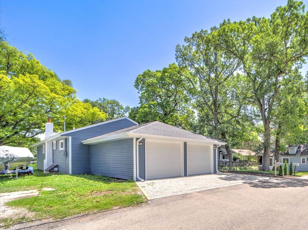 28069 Lake Drive - Photo 1