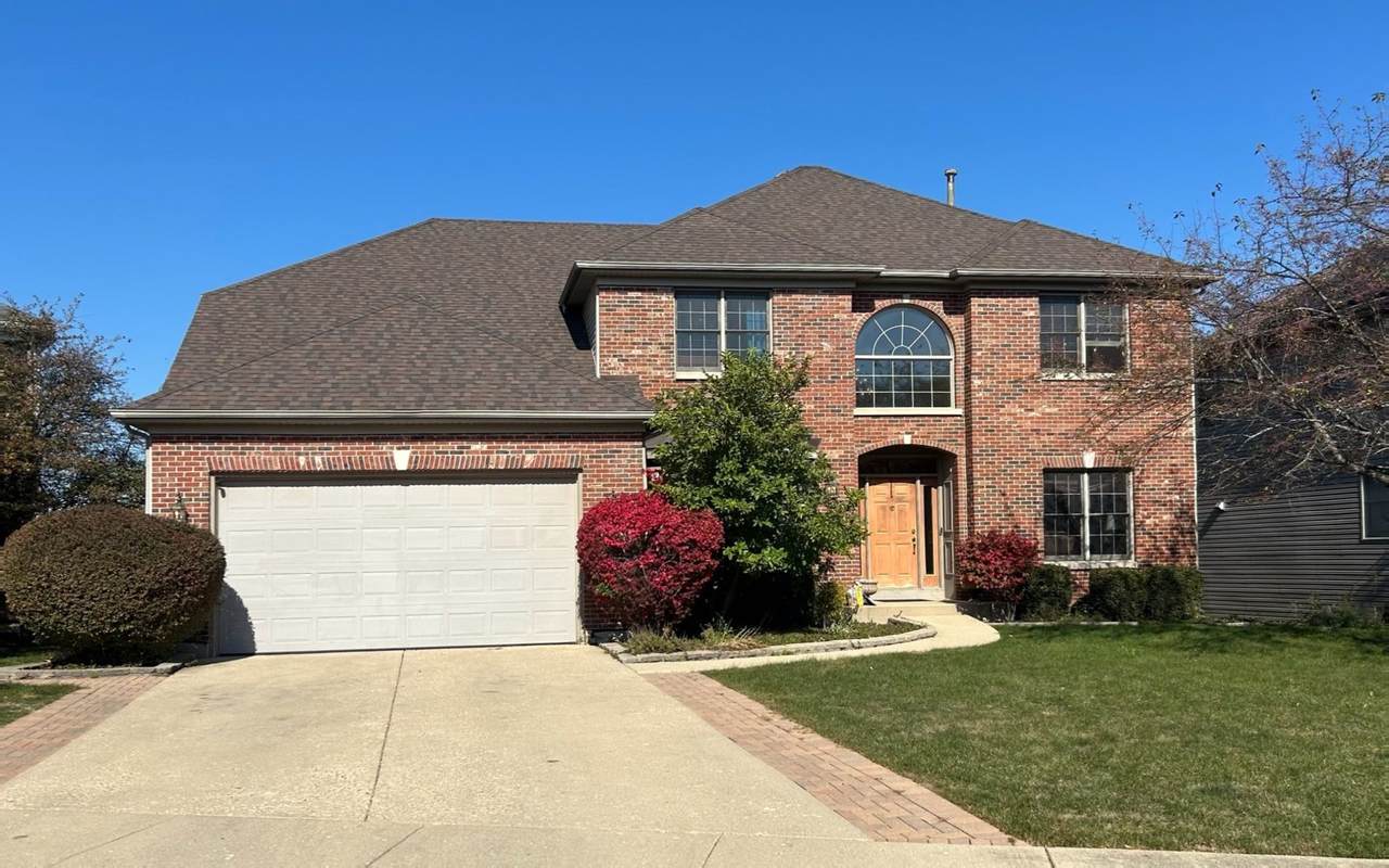 2484 Warwick Court - Photo 1