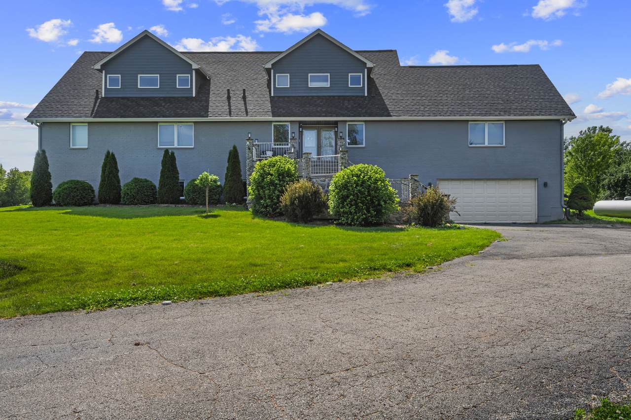 10505 Coyne Station Road - Photo 1