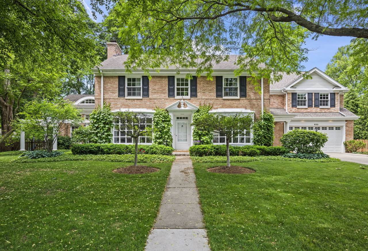 630 Beverly Lane - Photo 1