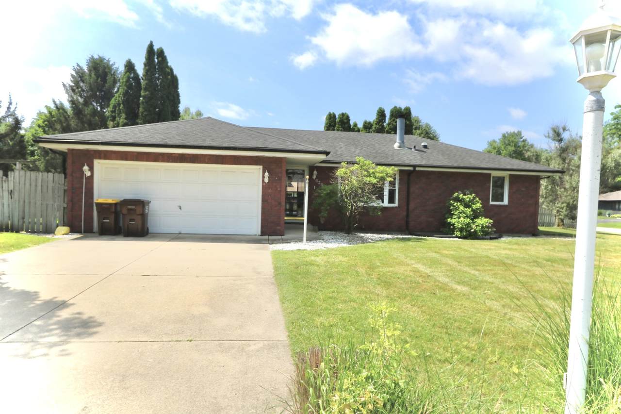 6300 Weathervane Lane - Photo 1