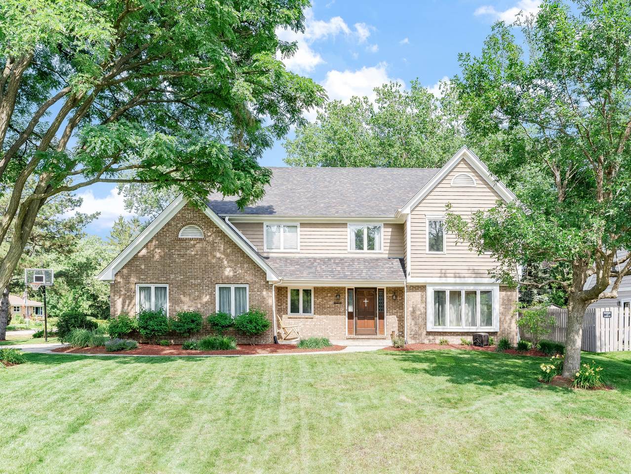 0S415 Madison Street - Photo 1