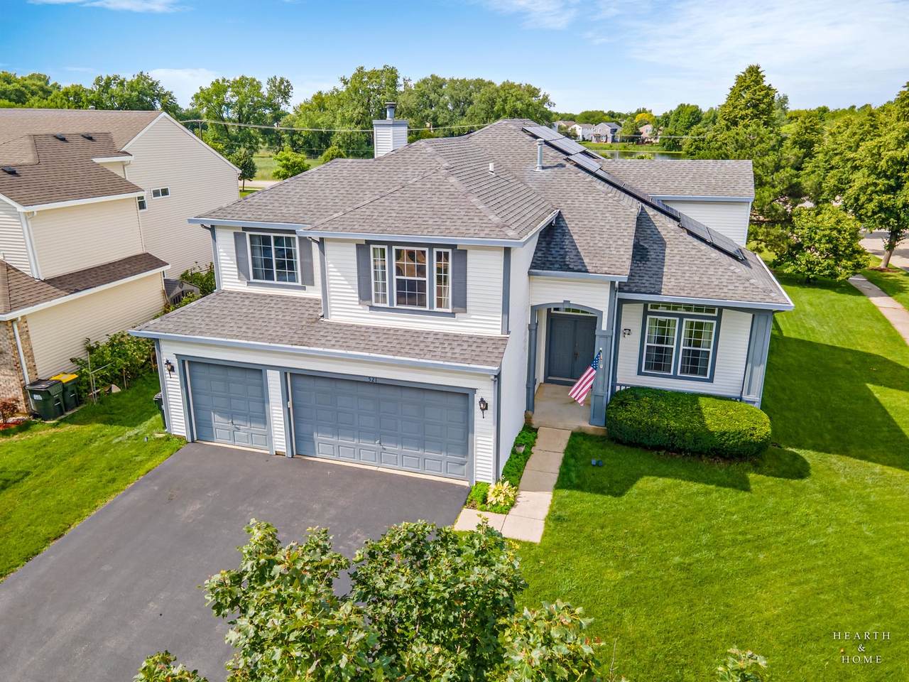521 Winslow Way - Photo 1