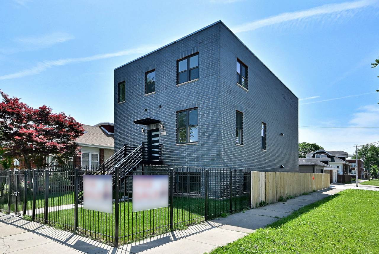4859 Hirsch Street - Photo 1