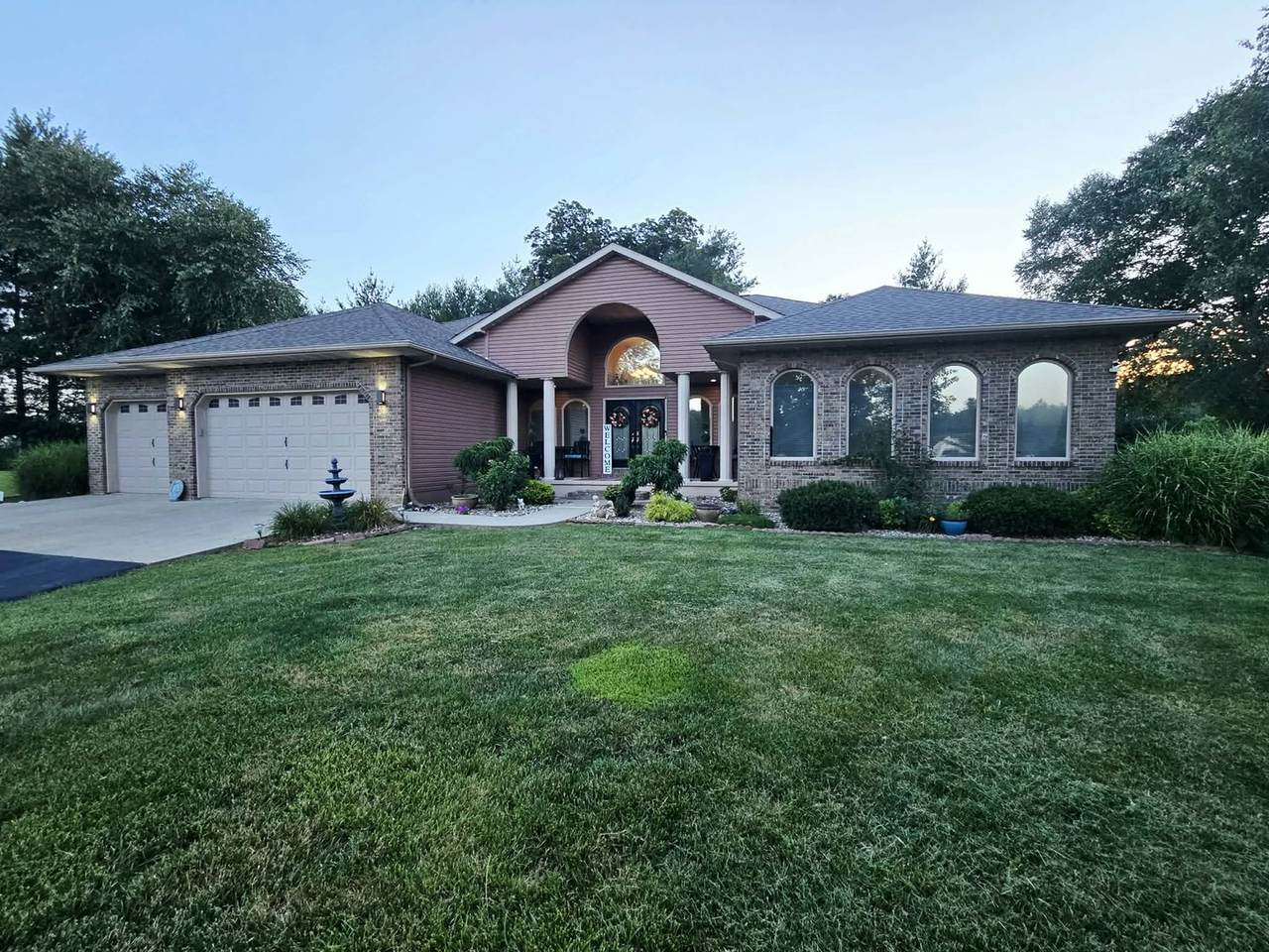 14181 Manhattan Lane - Photo 1