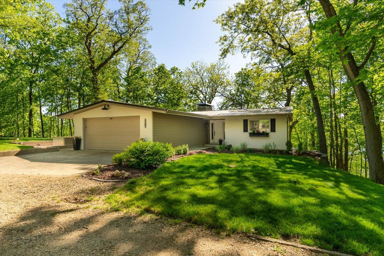 1127 Loganberry Lane - Photo 1