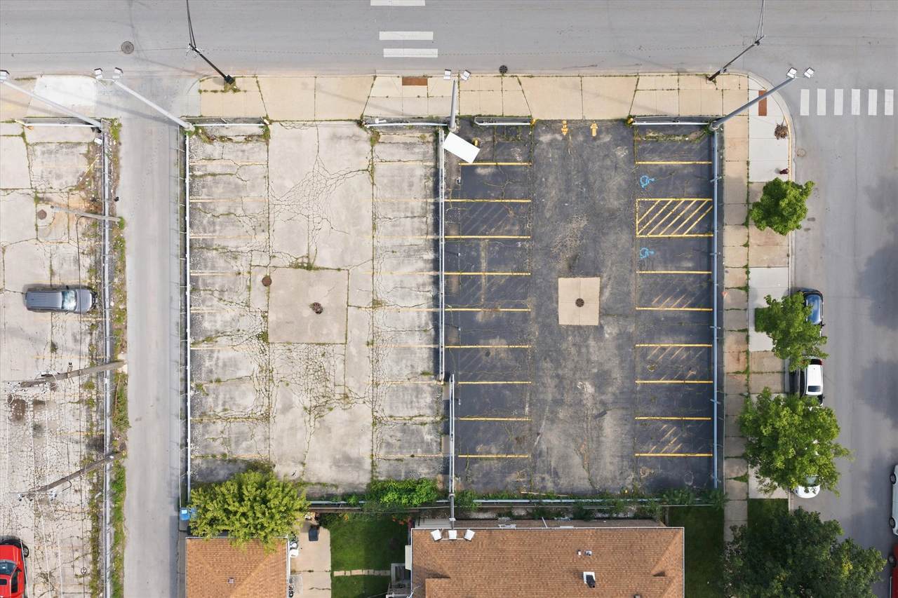 5100-5106 Richmond Street - Photo 1