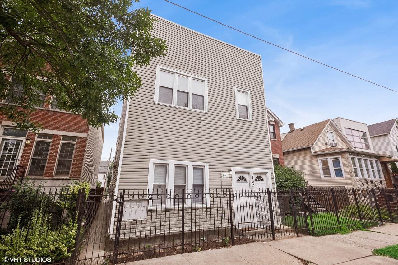 1702 Campbell Avenue - Photo 1