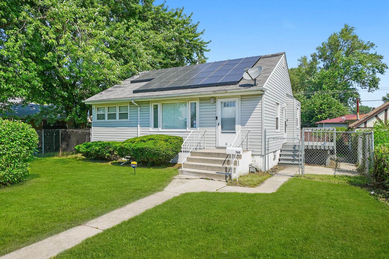 760 Sibley Boulevard - Photo 1
