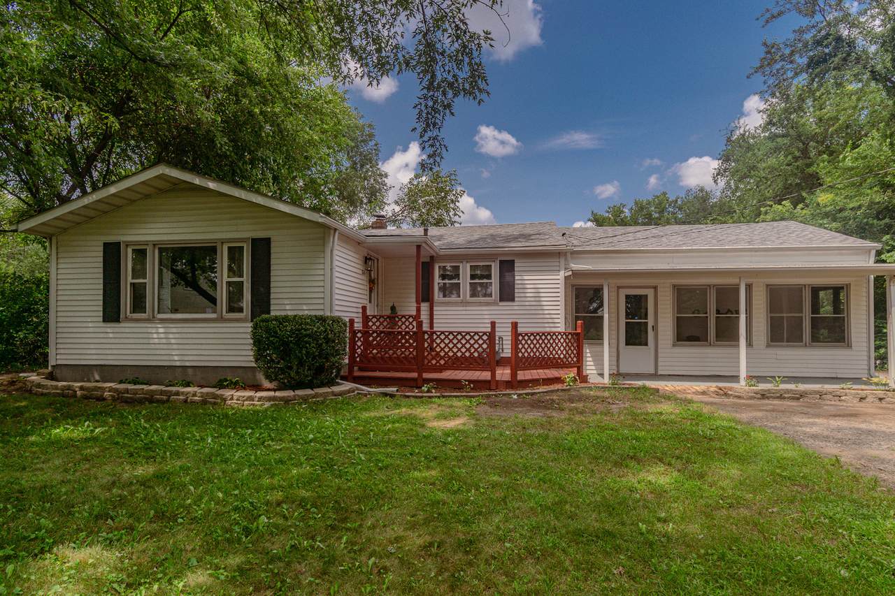 1826 Leonard Road - Photo 1