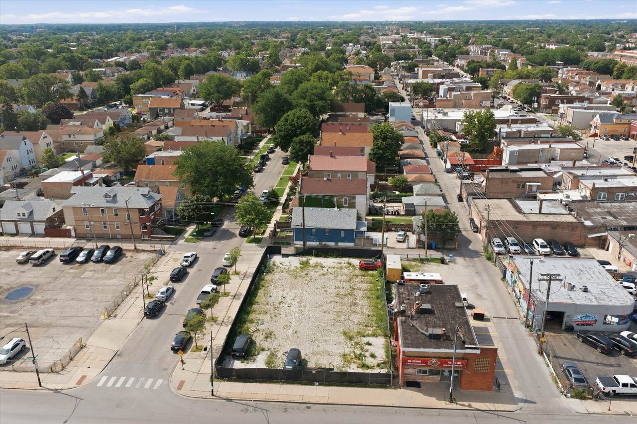 3135-3139 51st Street - Photo 1