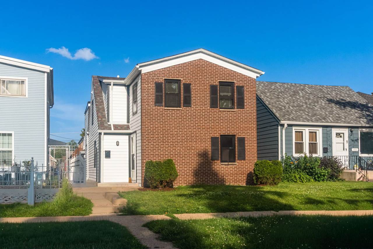 1713 36th Avenue - Photo 1