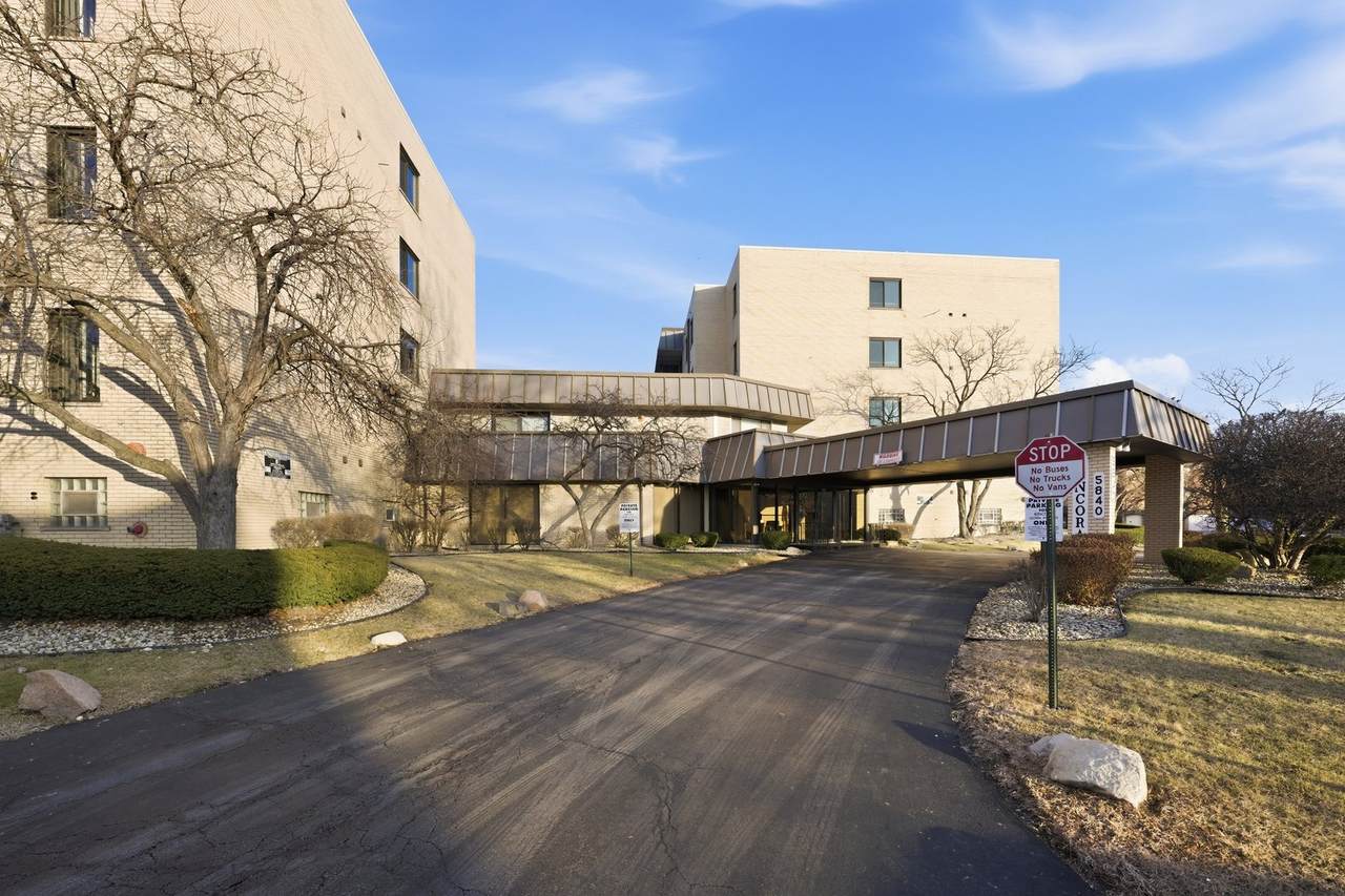 5840 104th Street - Photo 1