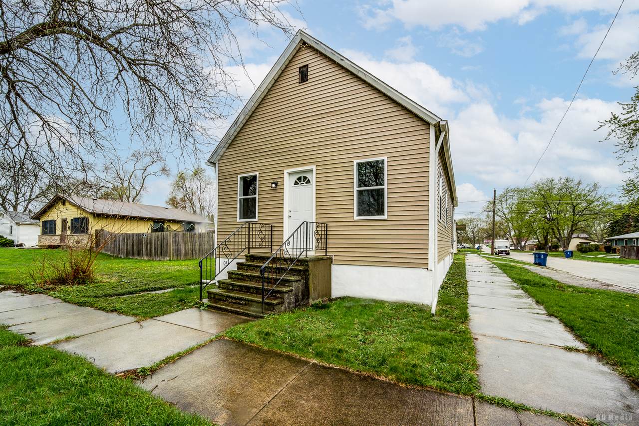 3300 Butler Avenue - Photo 1