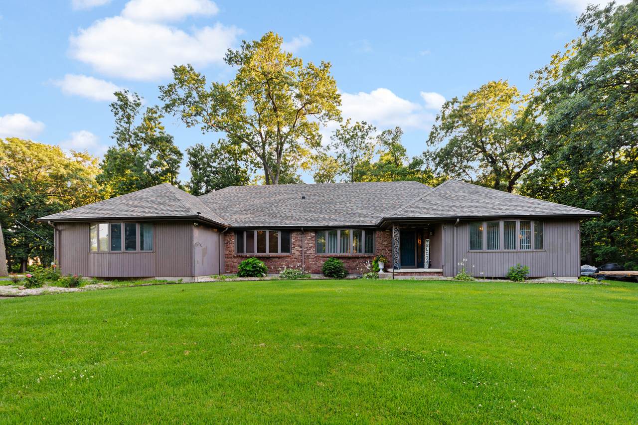 606 Mary Lane - Photo 1