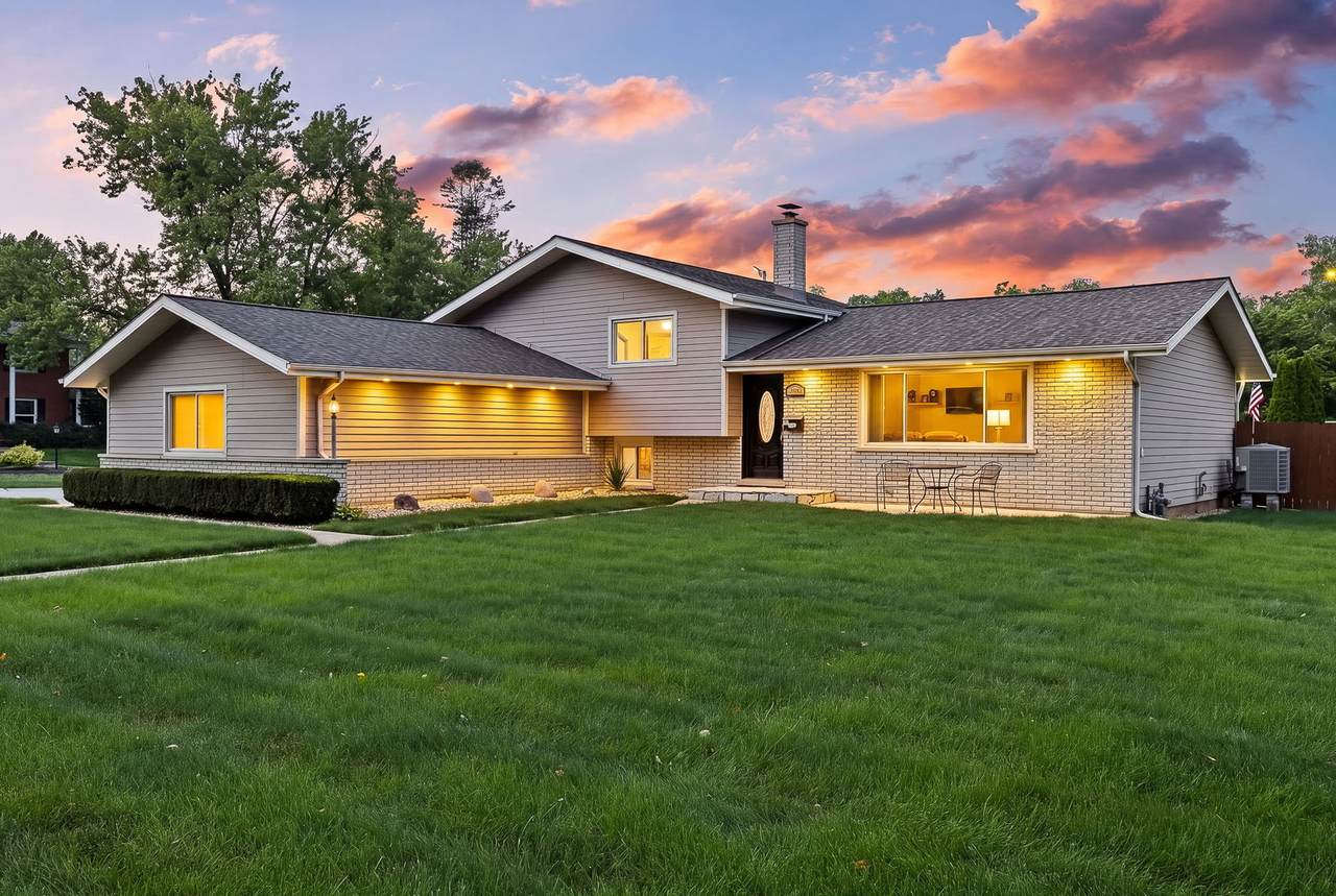 1236 Sandpiper Lane - Photo 1