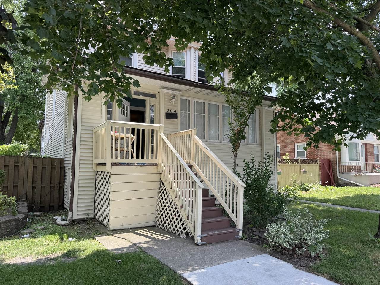 209 19th Avenue - Photo 1