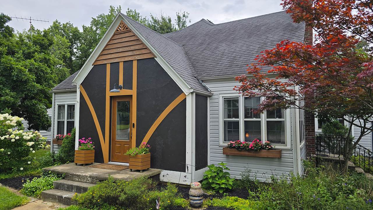 725 Magnolia Avenue - Photo 1