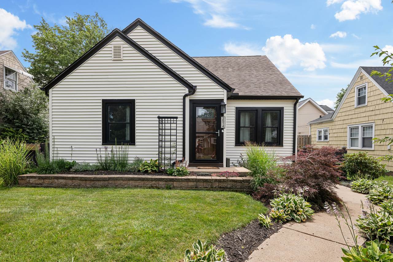 2514 23RD A Avenue - Photo 1