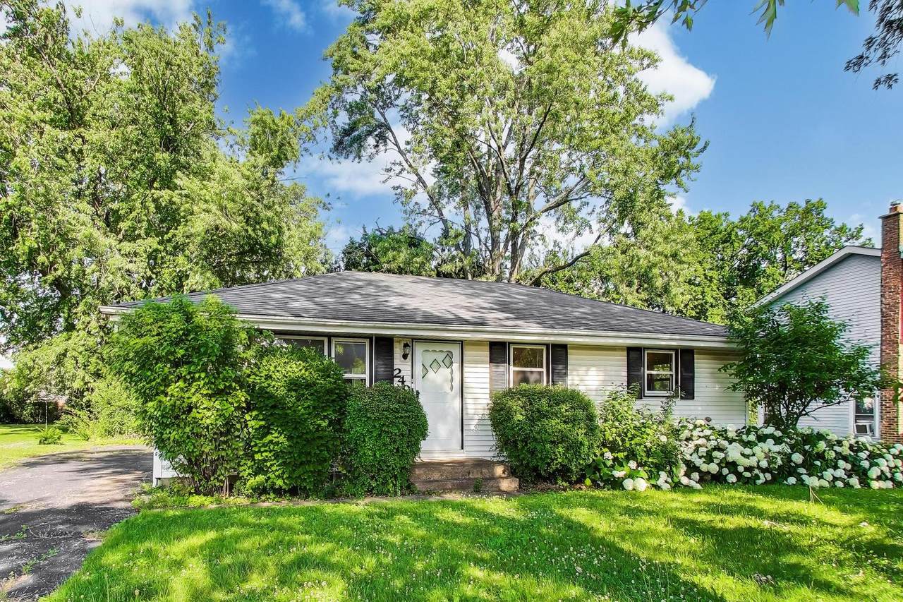 249 Sunrise Avenue - Photo 1