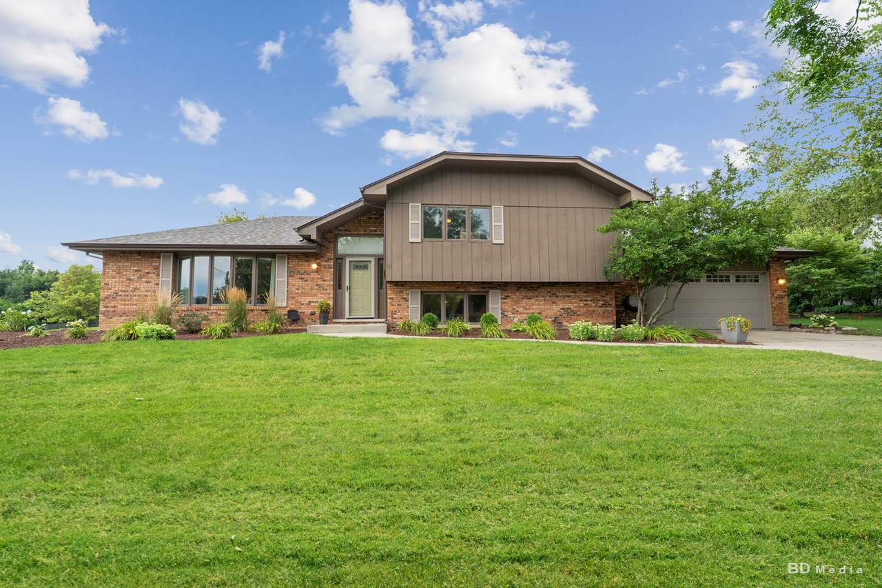 105 Azalea Road - Photo 1