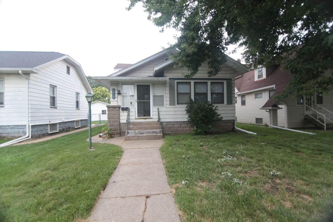 2014 33rd Street - Photo 1