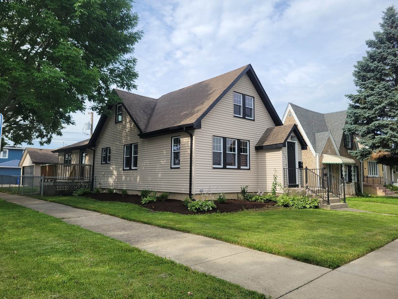 7501 Winnemac Avenue - Photo 1