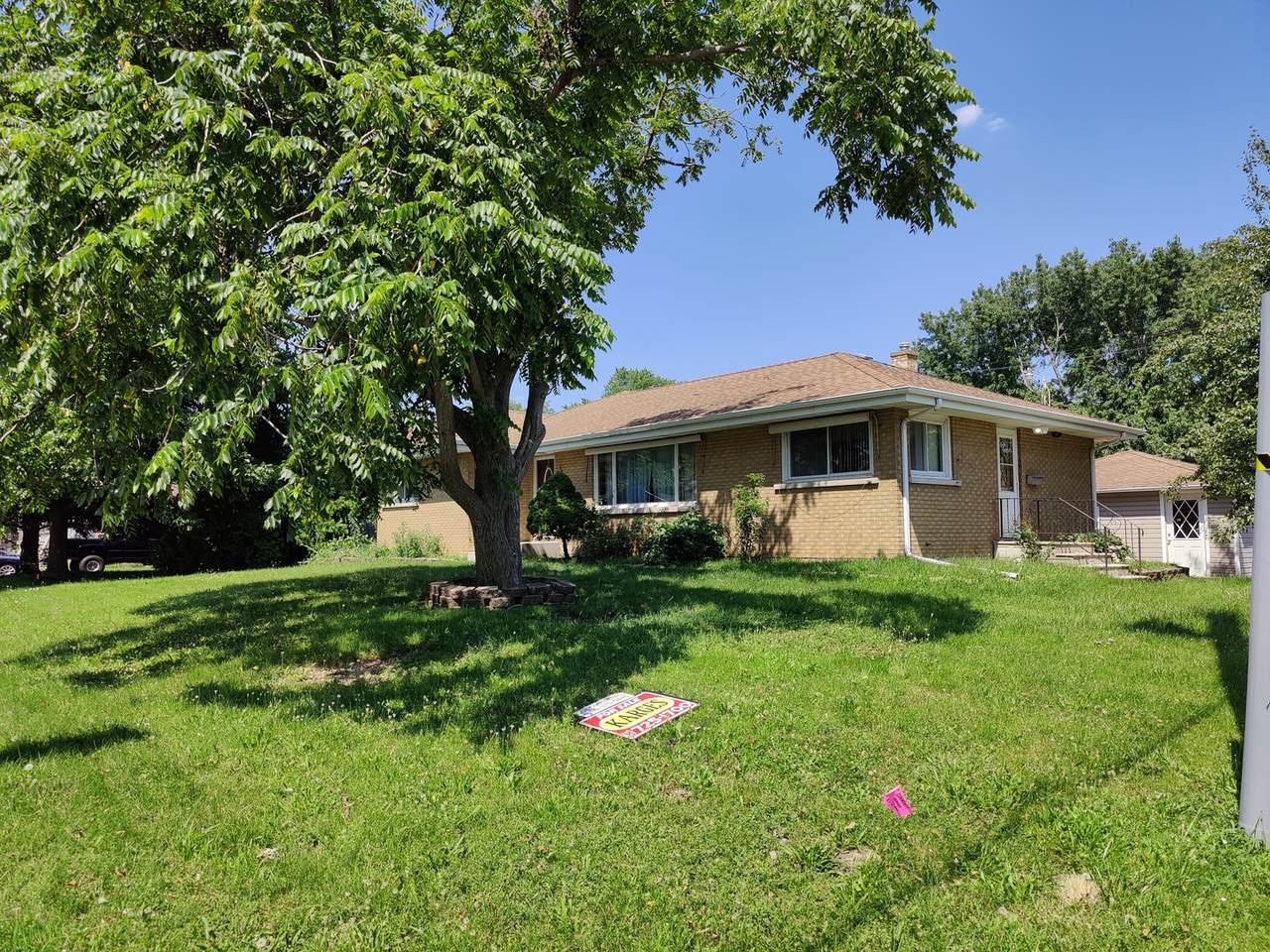 640 Midland Avenue - Photo 1