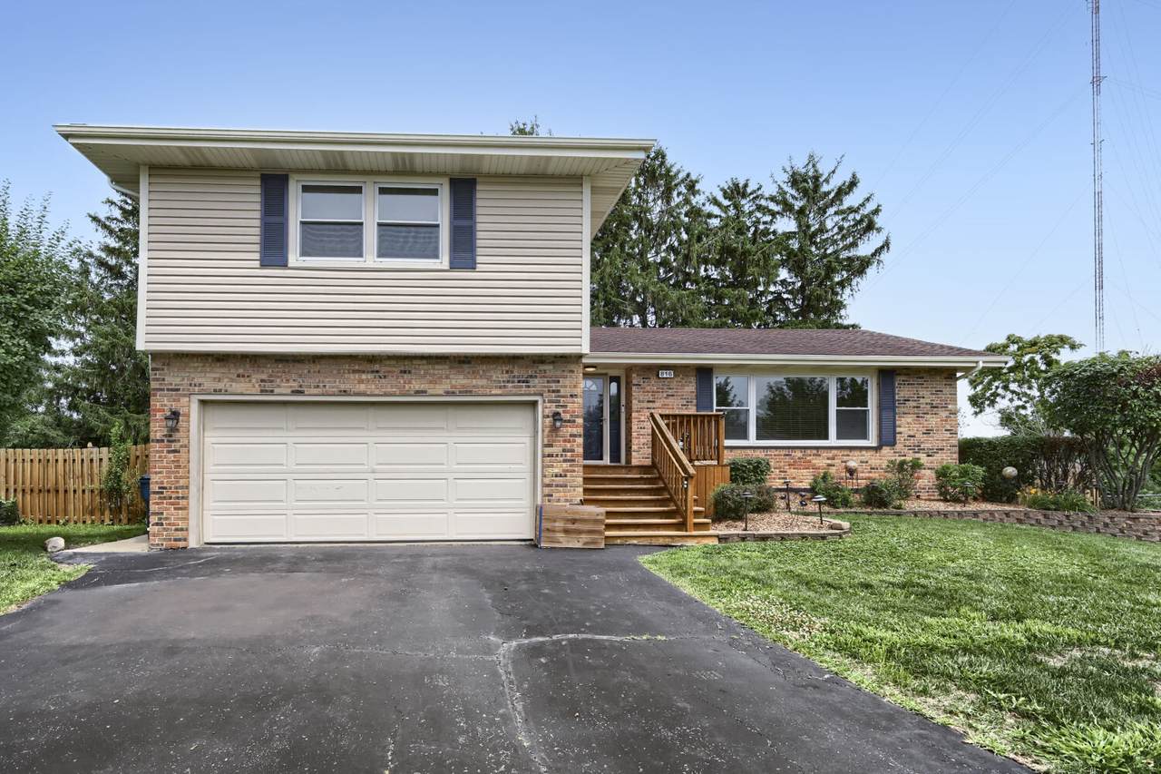 816 Heritage Drive - Photo 1