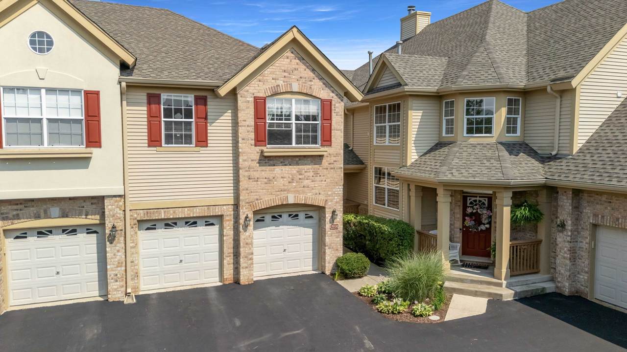 1504 Spyglass Circle - Photo 1