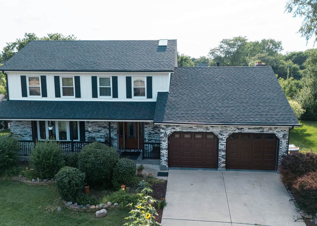 10S168 Oneill Drive - Photo 1