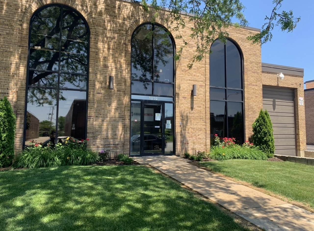 1016 Lunt Avenue - Photo 1