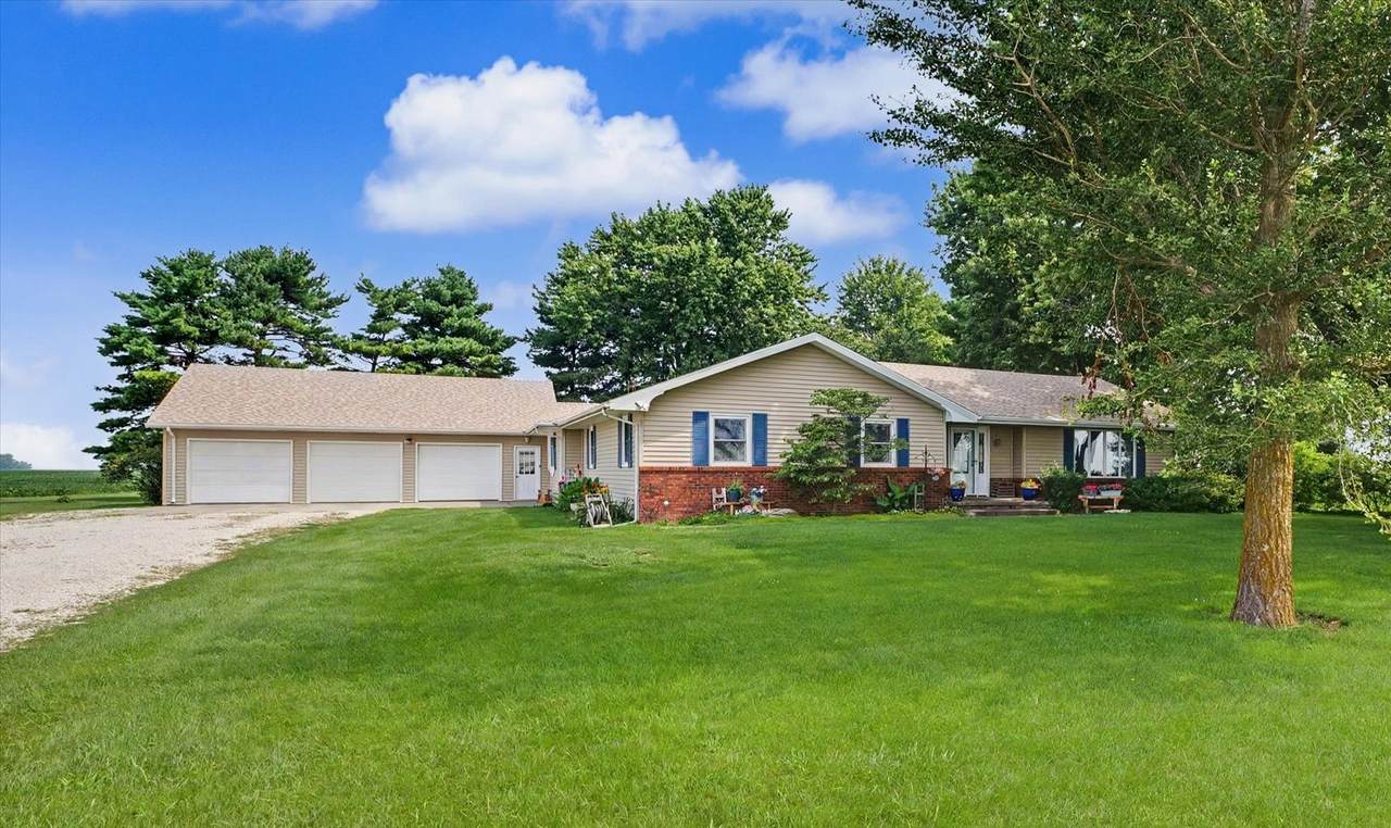 52 County Road 3000 - Photo 1