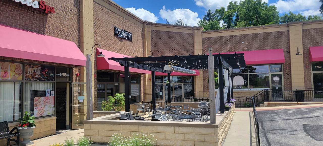 1762 Milwaukee Avenue - Photo 1