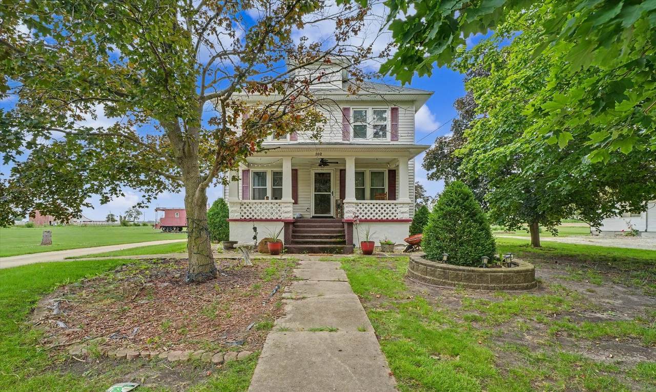 102 Pine Street - Photo 1
