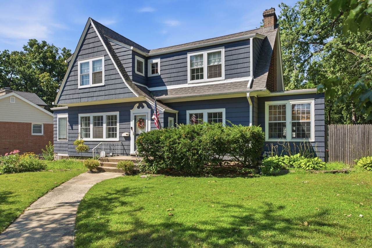 1249 Maple Avenue - Photo 1