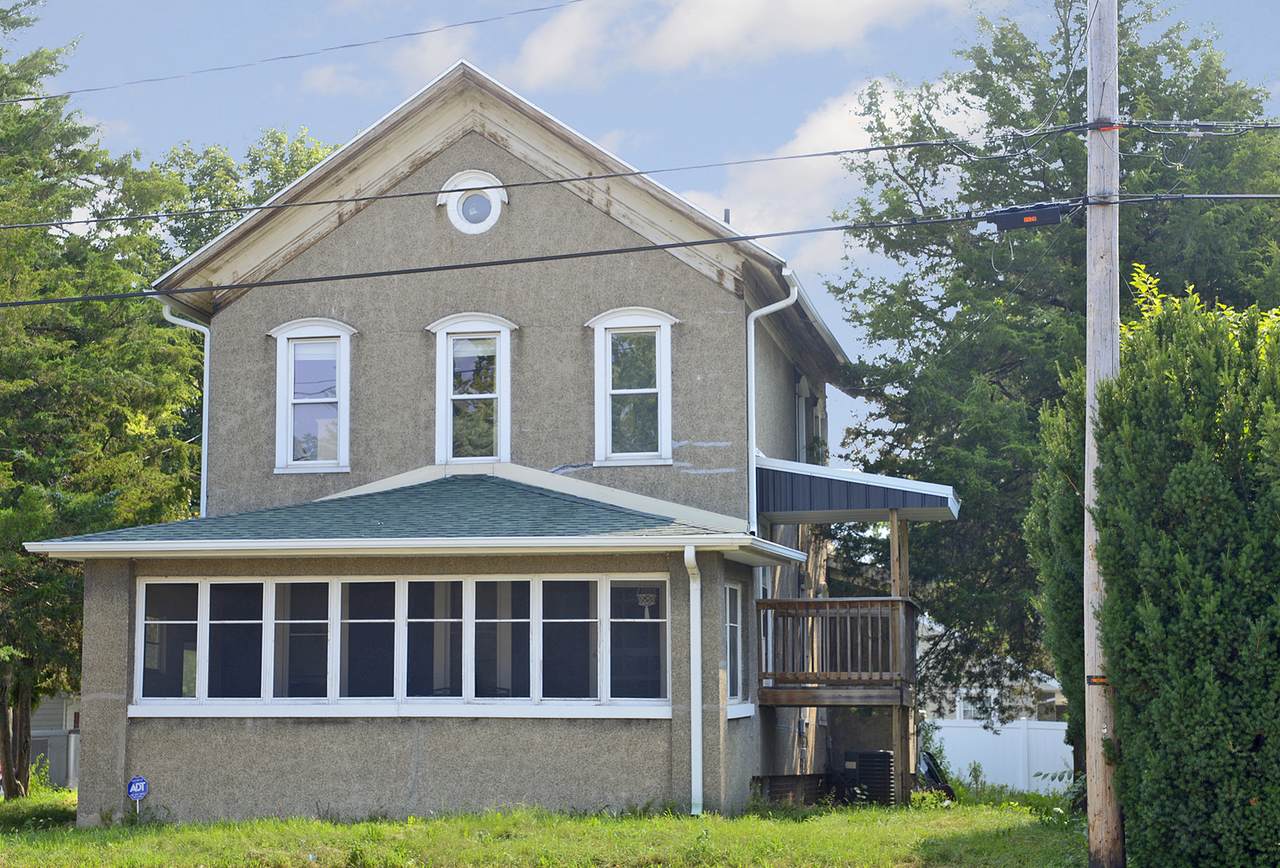 1128 Saint Vincent Avenue - Photo 1