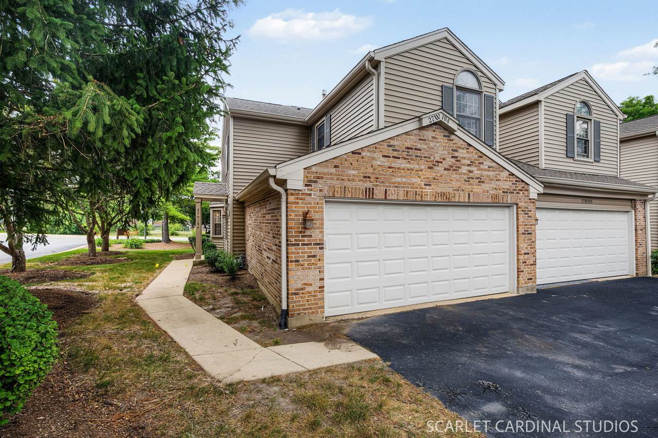 27W194 Emerson Court - Photo 1