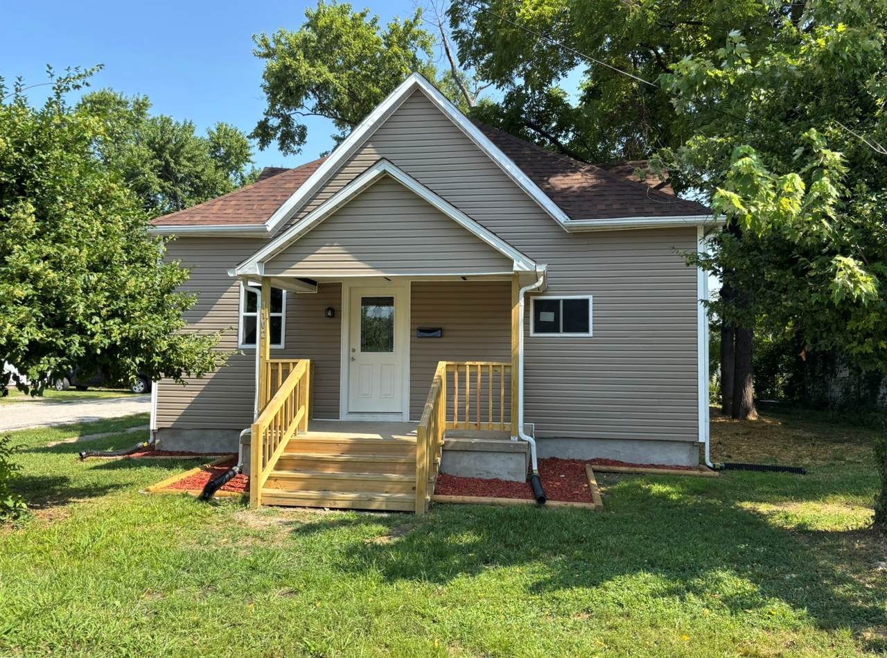 1102 Church Street - Photo 1