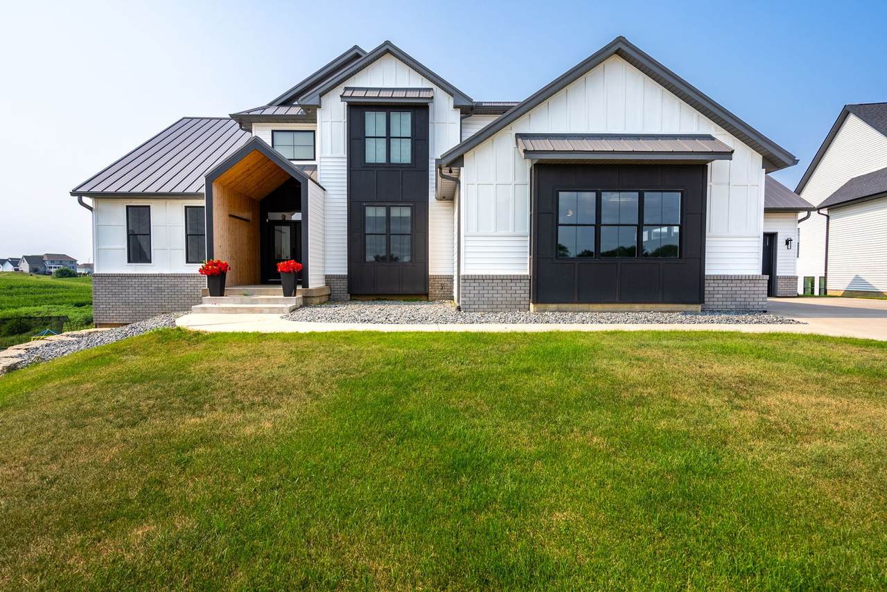 5492 Tucker Trail - Photo 1