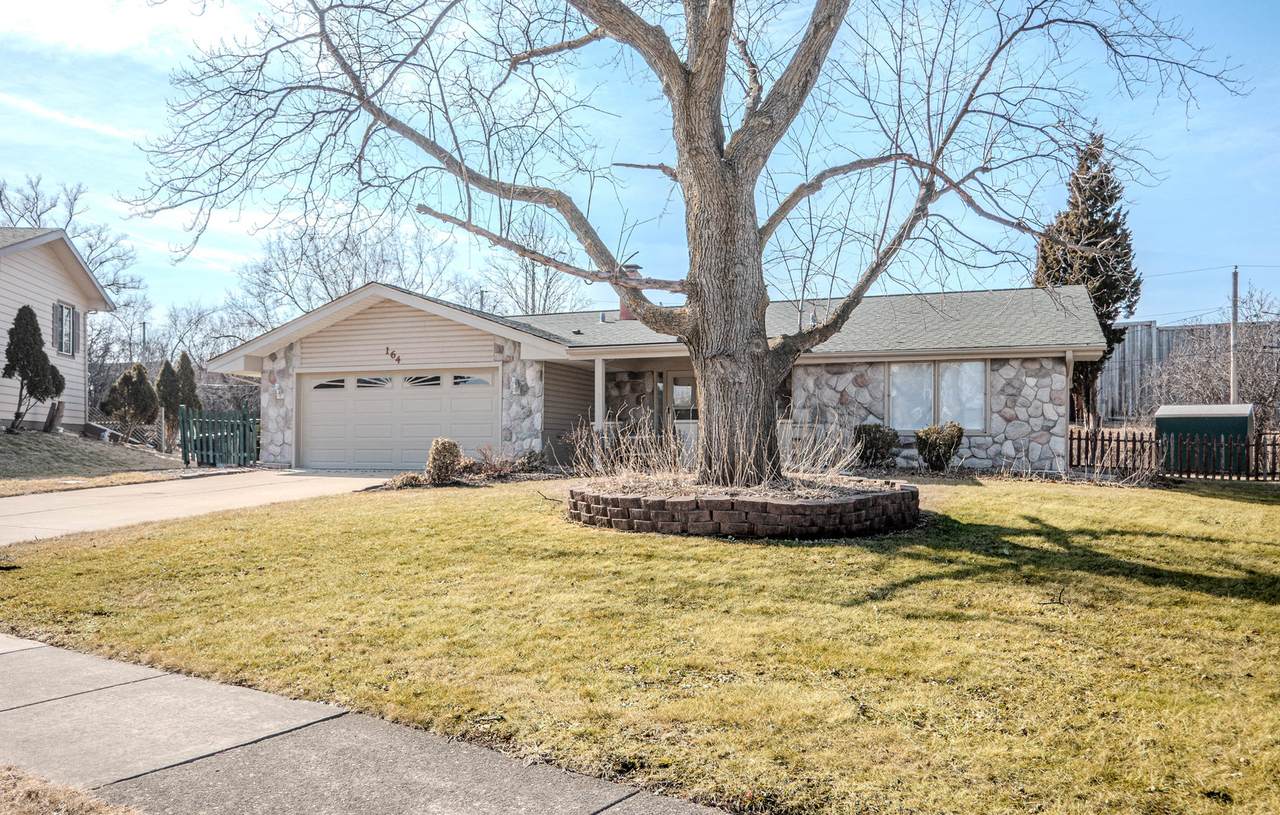 2S164 Beaumont Lane - Photo 1
