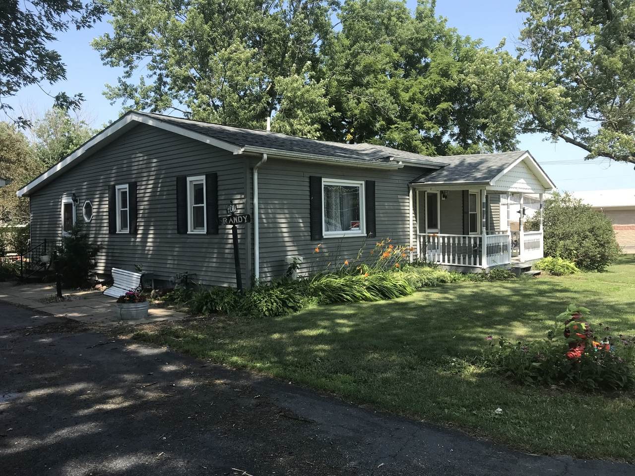 https://bt-photos.global.ssl.fastly.net/mred/1280_boomver_1_12716564-1.jpg