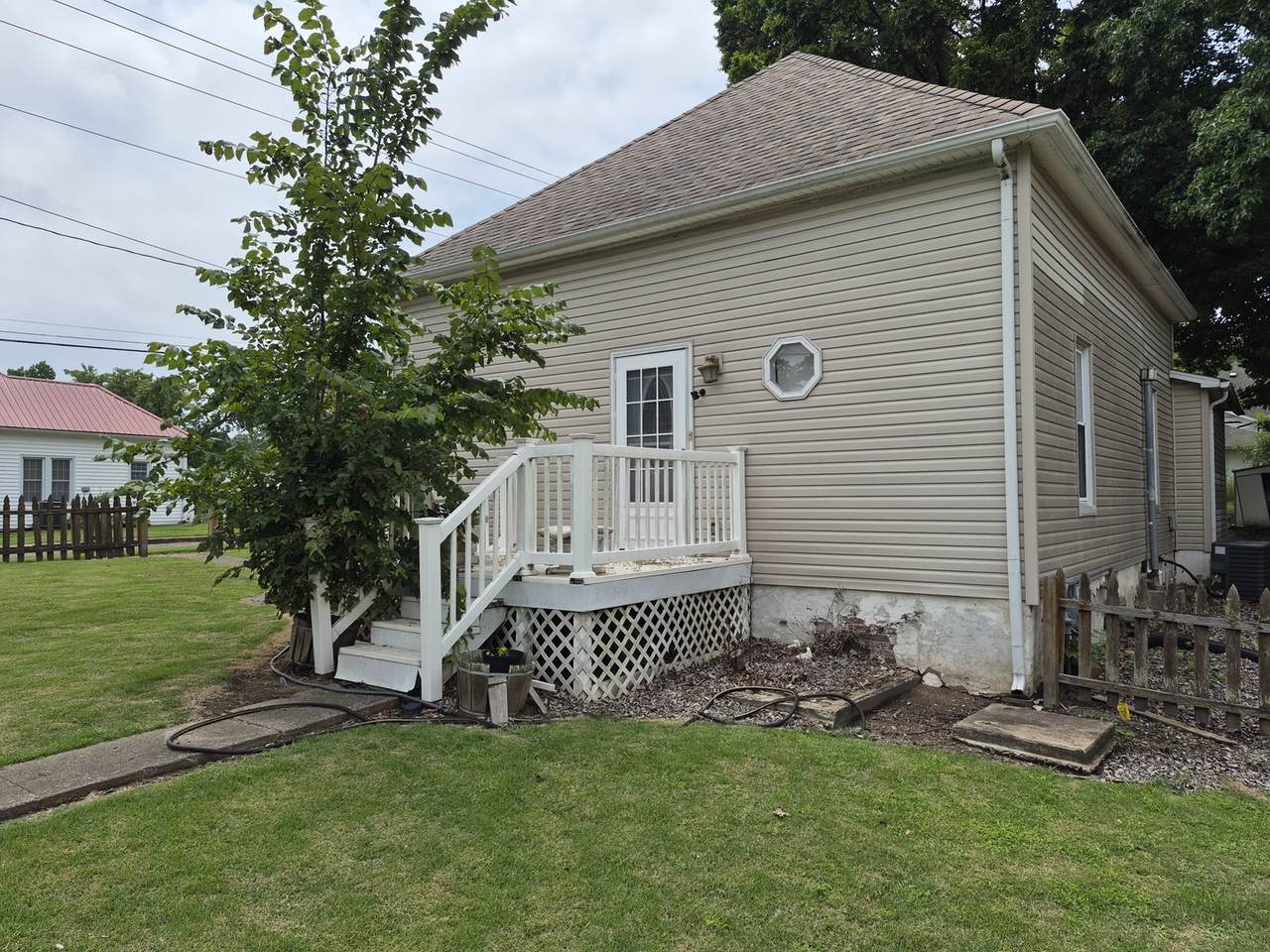 207 S Emma Street - Photo 1