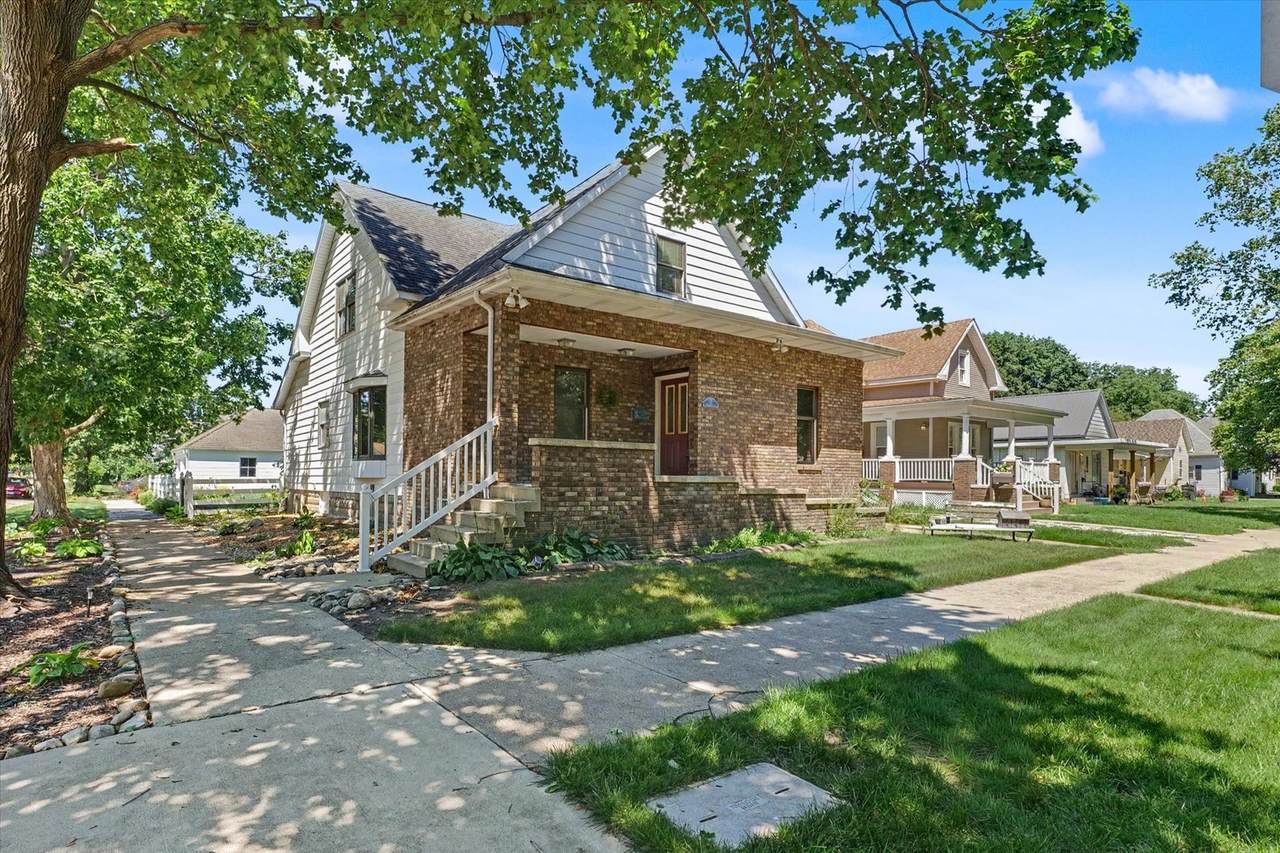12 Walnut Street - Photo 1