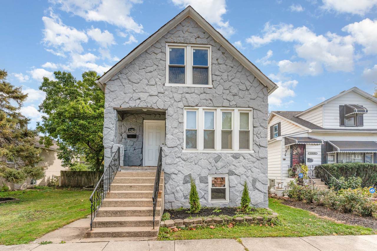 12413 Carpenter Street - Photo 1