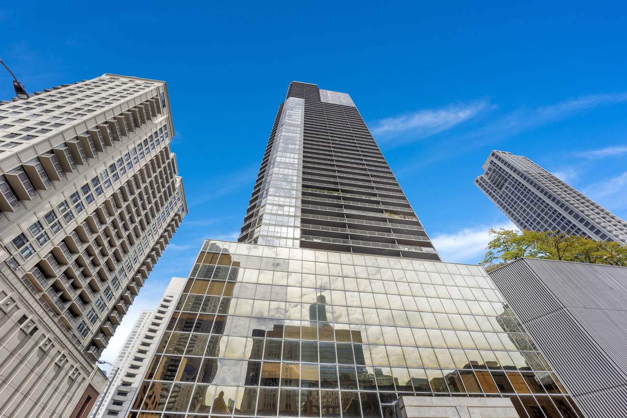 10 Ontario Street - Photo 1