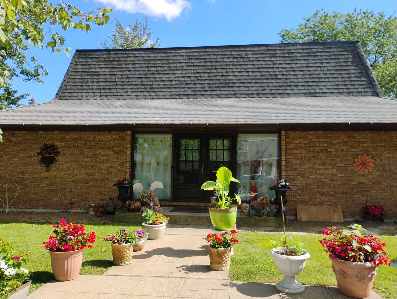 2515 Atlantic Avenue - Photo 1