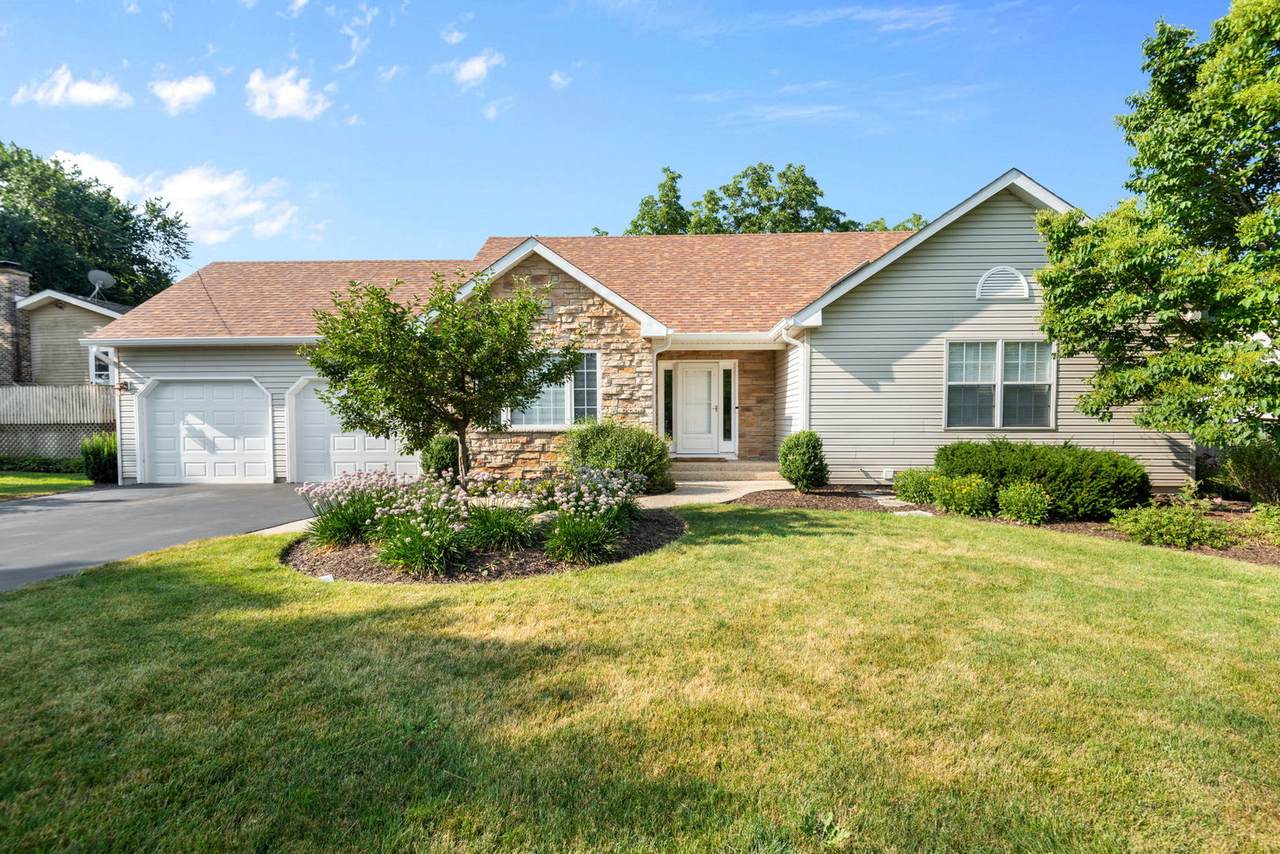 1207 Main Street Road - Photo 1