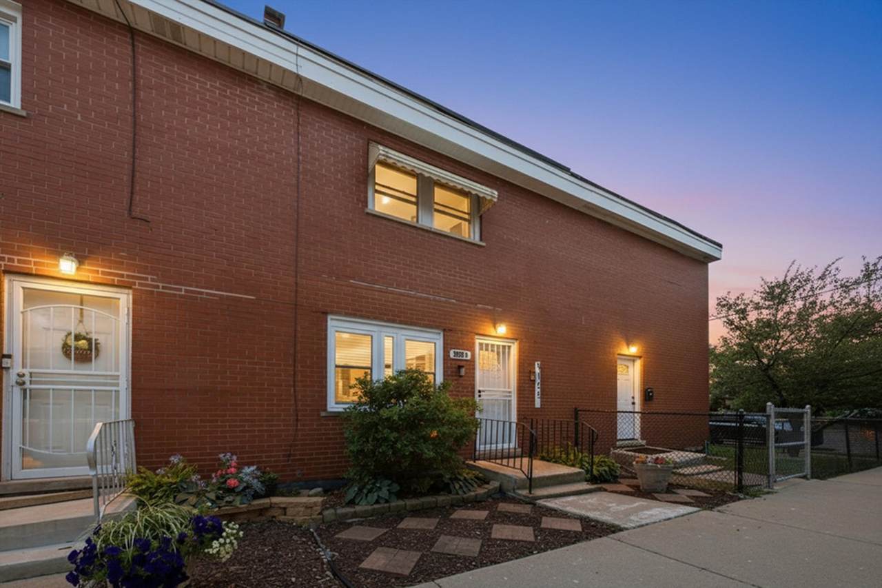 9155 Cottage Grove Avenue - Photo 1