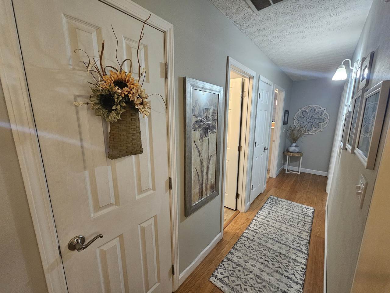 100 Cherry Drive - Photo 1